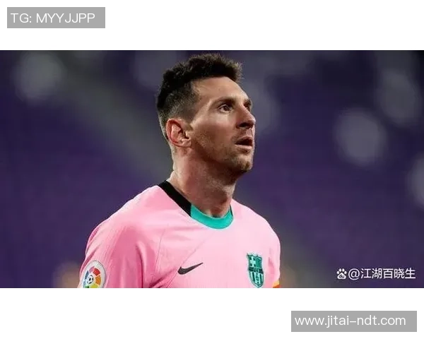 聚焦足球赛场四号球星的精彩表现与未来潜力分析