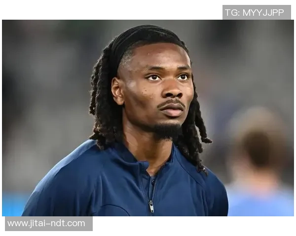 足球星二代聚焦镜头 揭示他们与父辈不同的成长轨迹与挑战