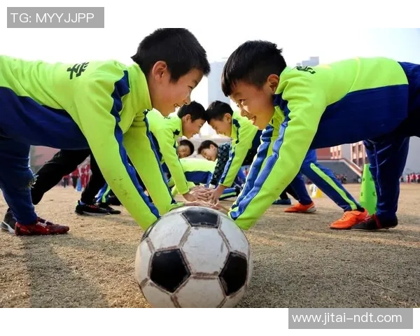 追寻绿茵梦从少年到巨星的足球成长笔记